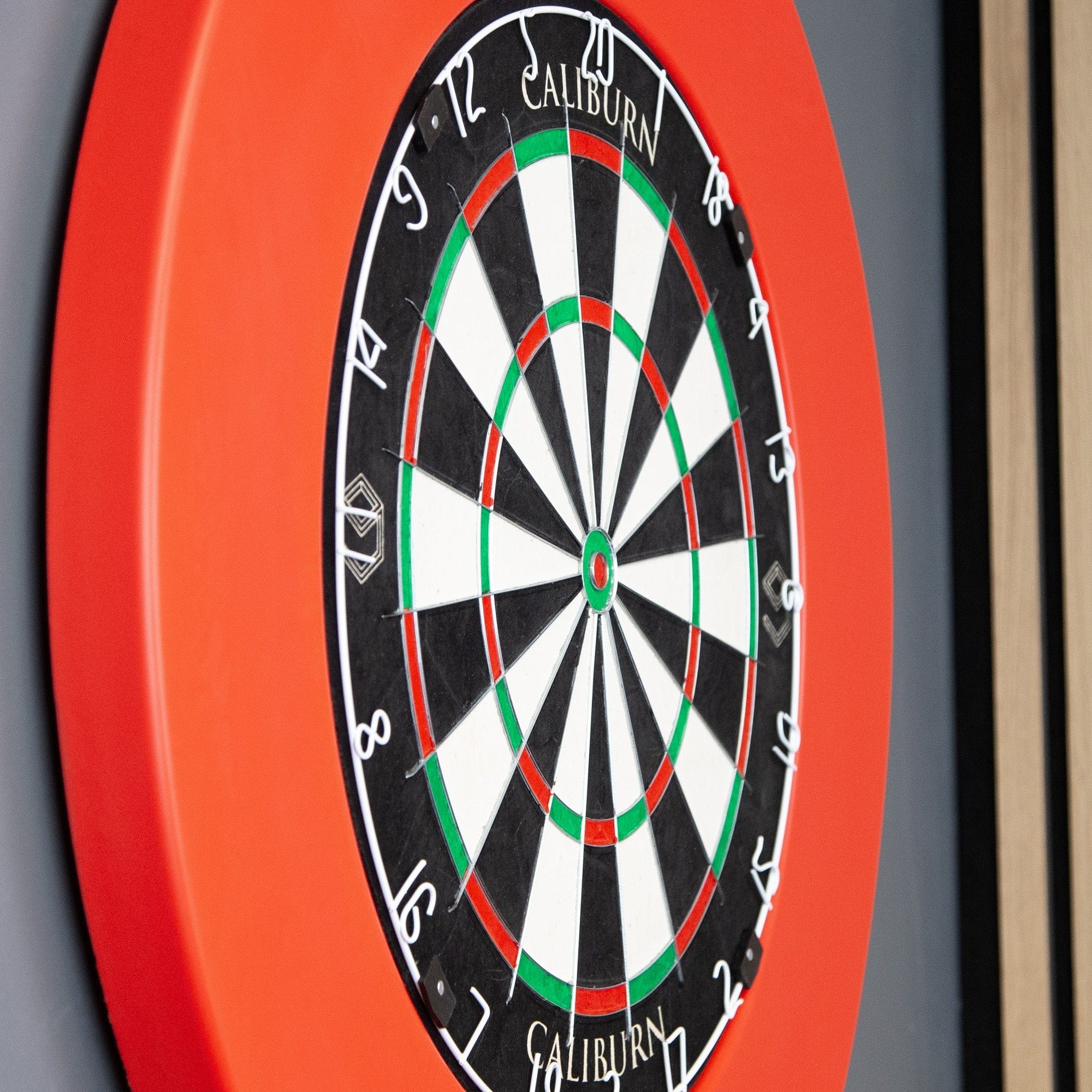Caliburn Professional Dartboard Surround - Hard Wearing - Image 5